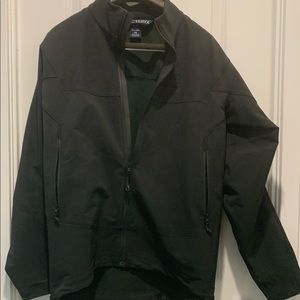 arc’teryx light black jacket